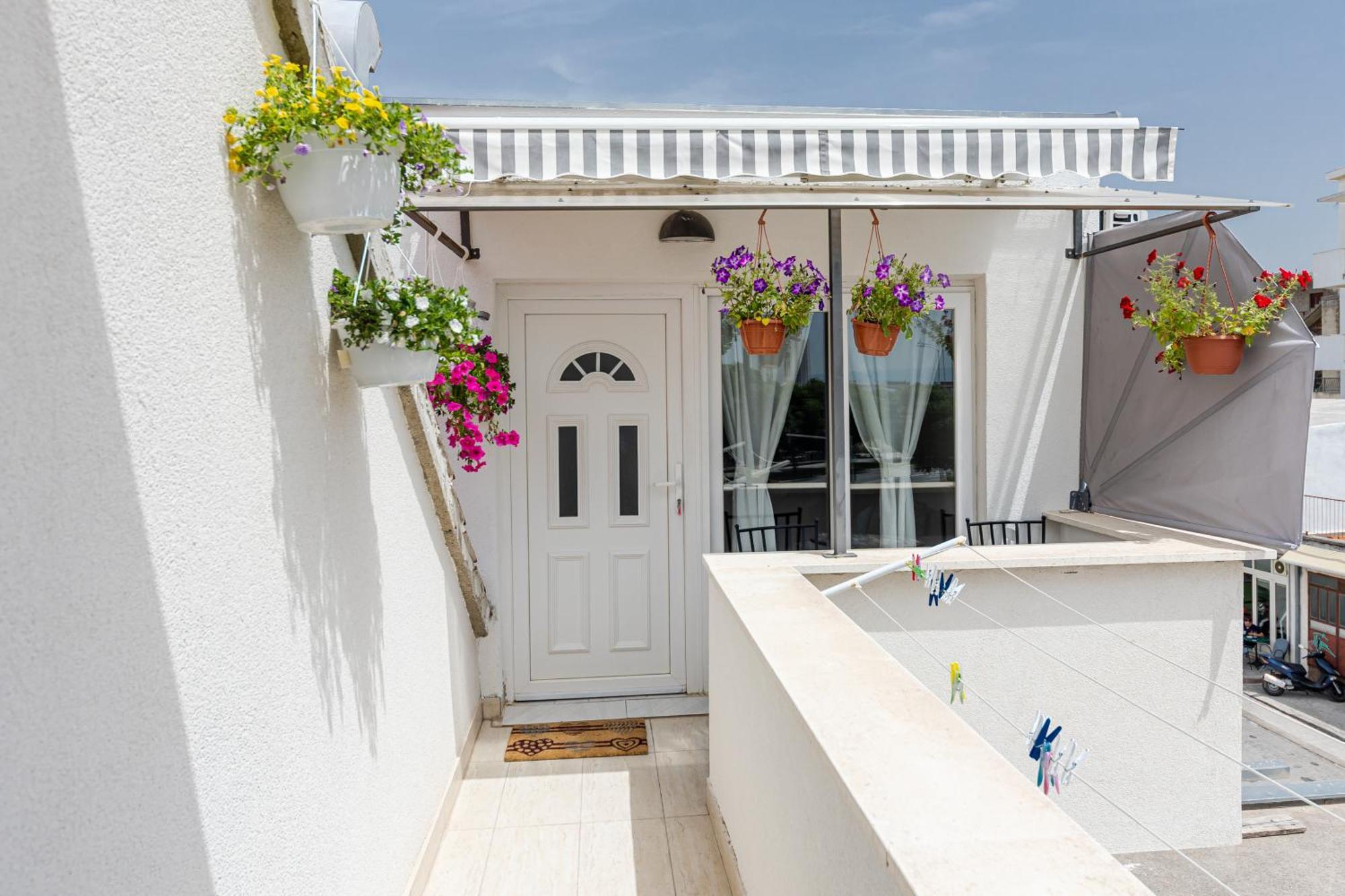 House Niko M With 6 Apartments Split Dış mekan fotoğraf