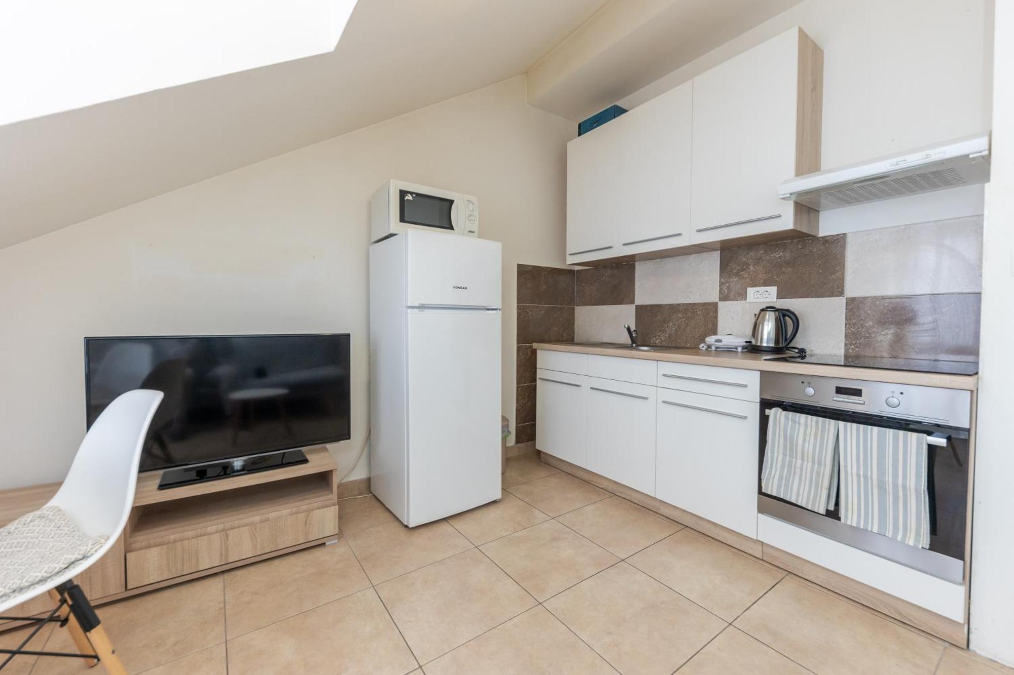 House Niko M With 6 Apartments Split Dış mekan fotoğraf
