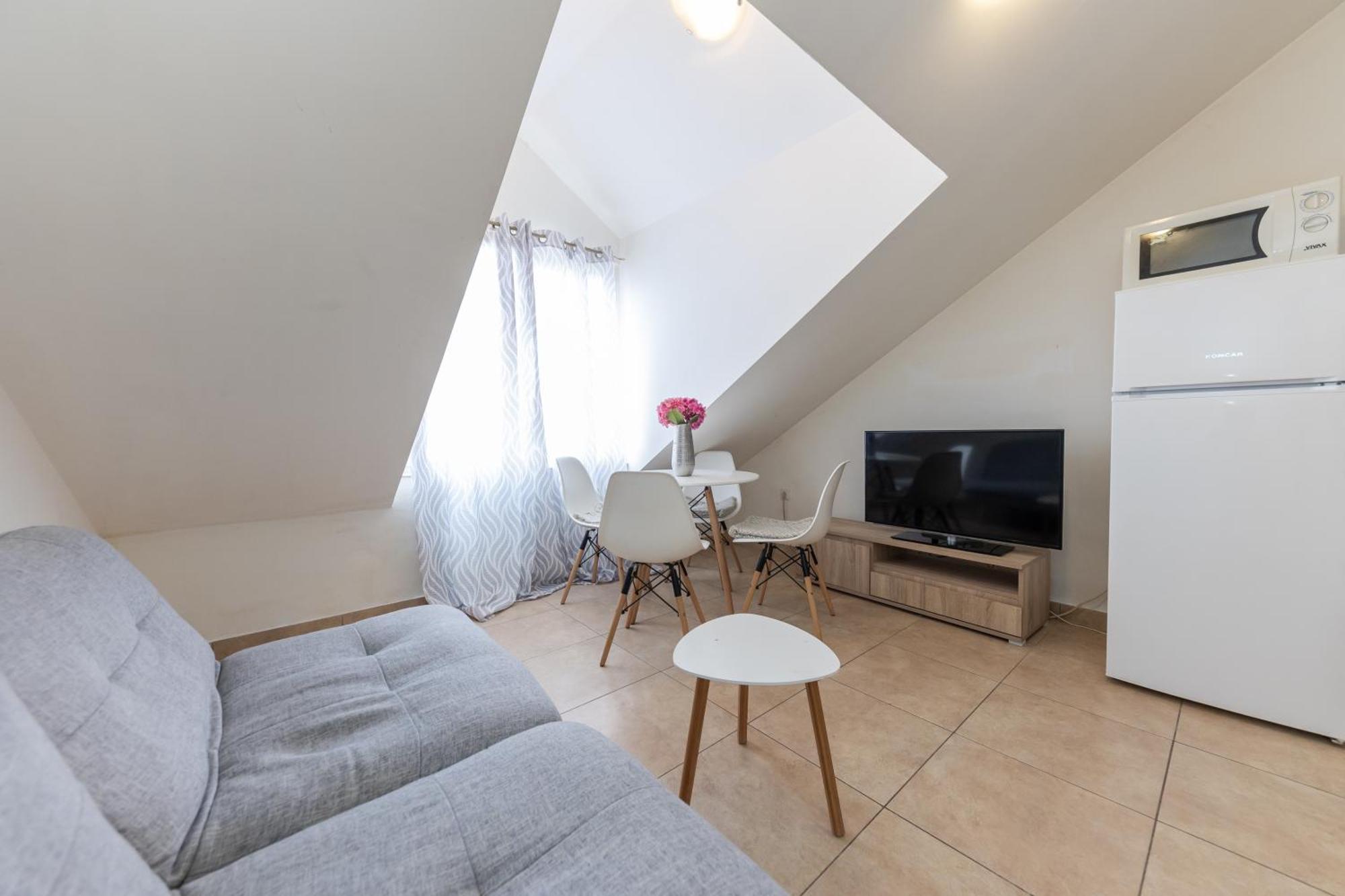 House Niko M With 6 Apartments Split Dış mekan fotoğraf