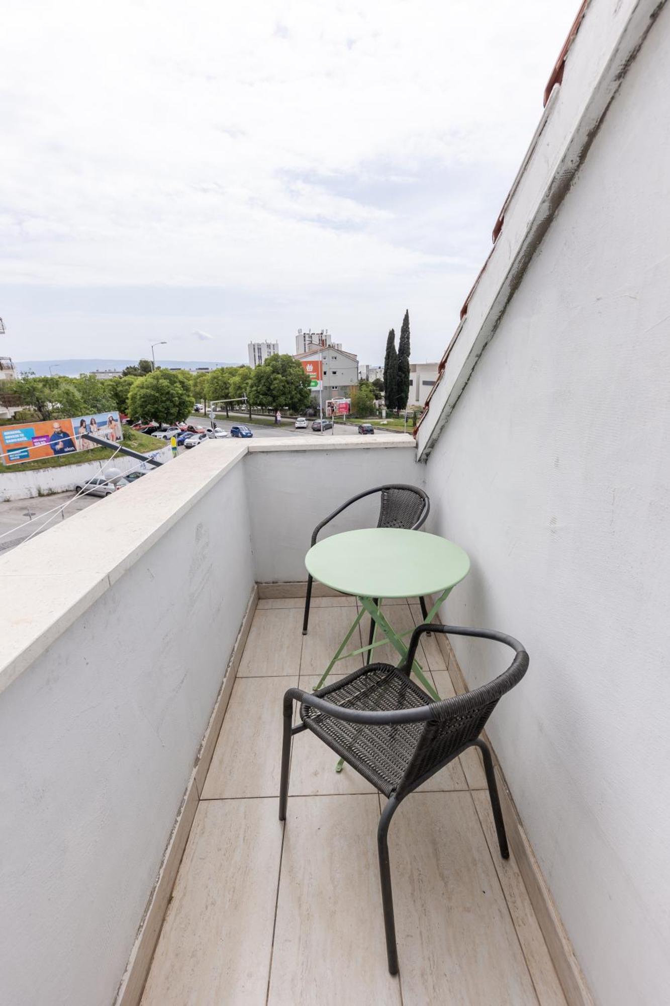 House Niko M With 6 Apartments Split Dış mekan fotoğraf